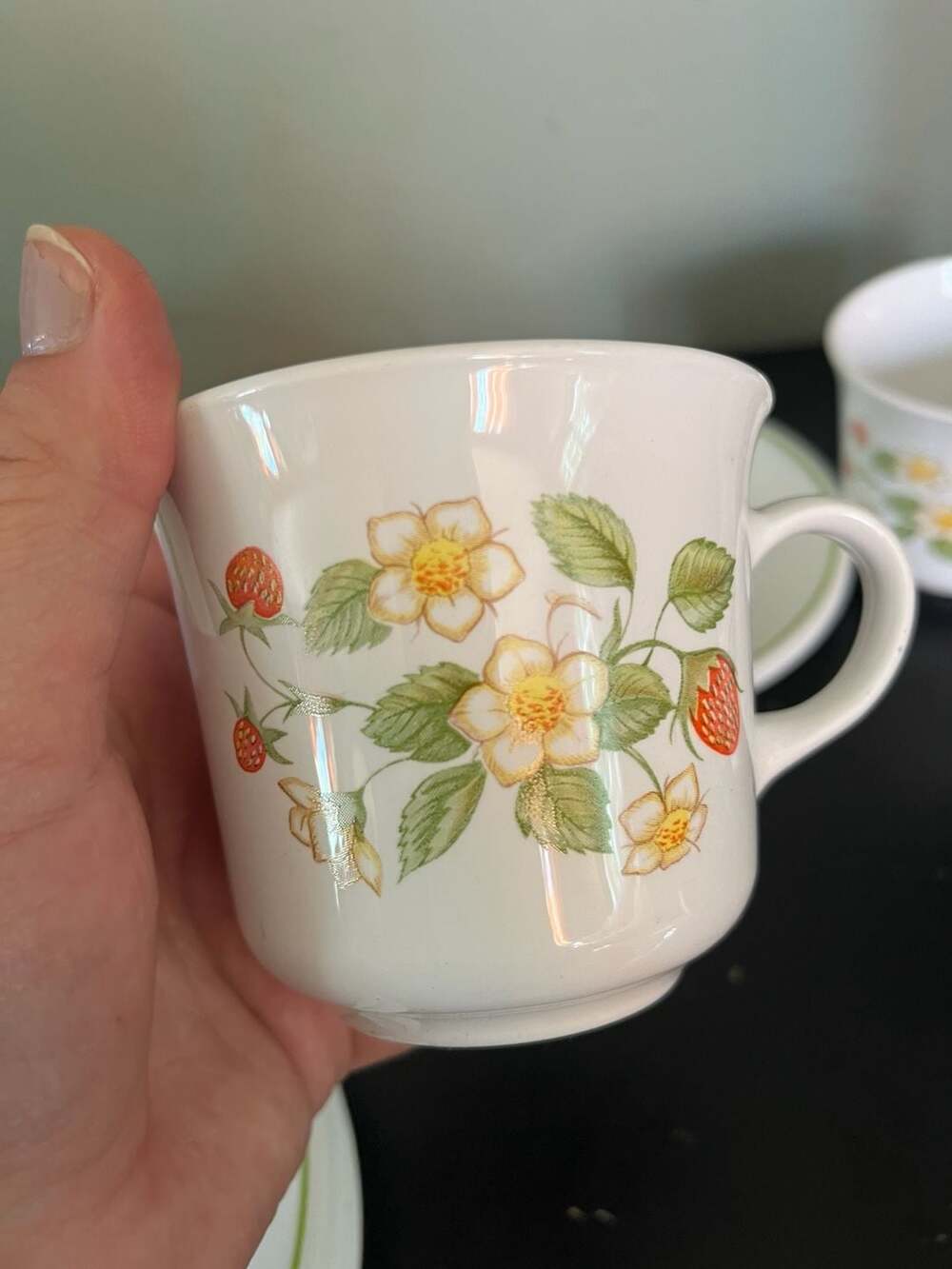 Vintage Corelle Strawberry Sundae Set of 3 Coffee Cups and Saucers - Picture 2 of 5